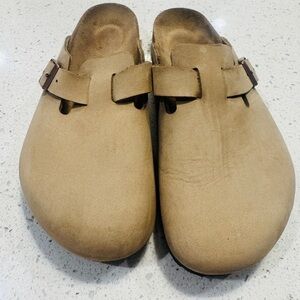 Birkenstock Clogs EU 40 / woman’s 9